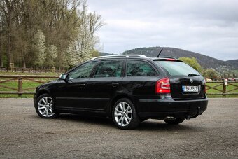 Škoda Octavia Combi 2.0 TDI Ambiente MAX - 6