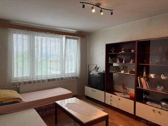 EXKLUZÍVNE Predaj 3-izbový byt v tichej lokalite, Chynorany. - 6