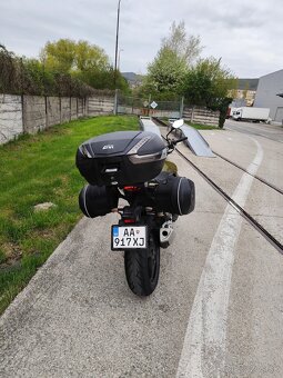 Honda CB1000R - 6