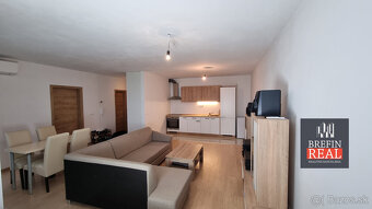 VEĽKÝ 2 izb. BYT, loggia + PARKOVACIE STÁTIE - 5,5 ročná NOV - 6