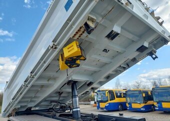 Iveco AD 260T45 BB Meiller Bordmatic nafta 331 kw - 6