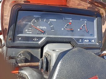 Kubota GT 3 4x4 20 koni - 6