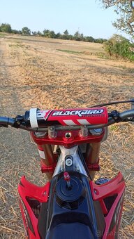 Predám Hondu crf 450 - 6