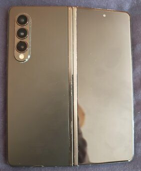 Samsung Z Fold 3 - 6