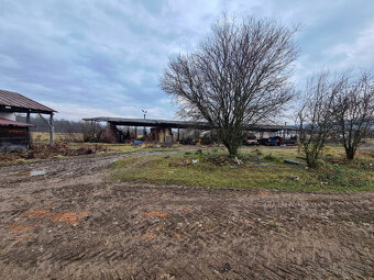 Ponúkame hospodárske budovy obci Chvalová. - 6