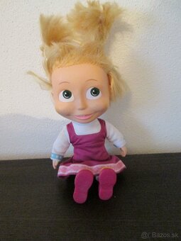 Máša a medveď - 6