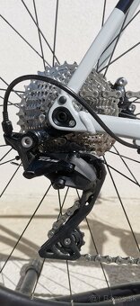 Cube Cross Race Pro - 6