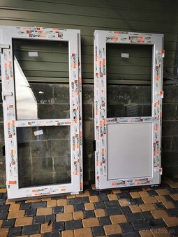 Vchodové plastové dvere 190cm - 6