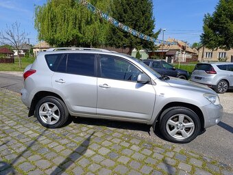 Toyota RAV4 2.2D 4WD 100kW/136PS, 4×4, M6 - 6