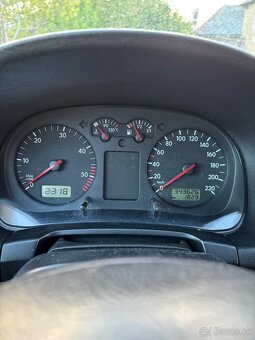 Golf 4 1.9tdi 66 kw - 6