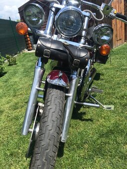 Suzuki Intruder vs 800 - 6