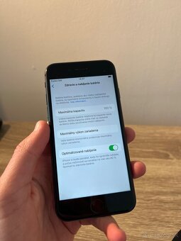 iPhone 8 64 gb Black - 6