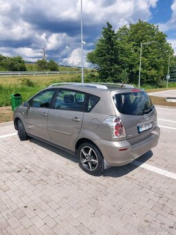 Predam Toyota Corolla Verso - 6