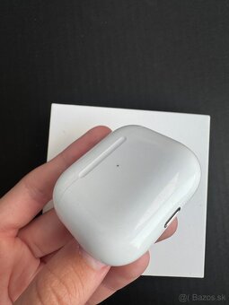 AirPods 3 biele - 6