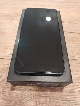 Samsung Galaxy S22 8/128GB - 6