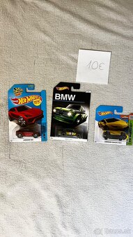 Hotwheels - 6