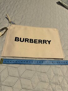 Burberry - 6