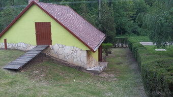 Vínny domček s vinicou a ovocným sadom v Bátorových Kosihách - 6