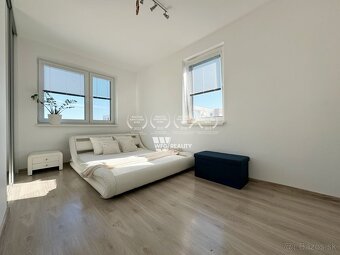 NA PREDAJ BYT K NASŤAHOVANIU V DOME S TROMI BYTOVÝMI JEDNOT - 6