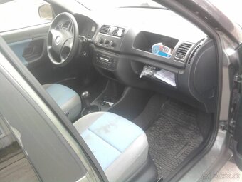 Rozpredam Skoda Roomster 1.2 htp na diely - 6