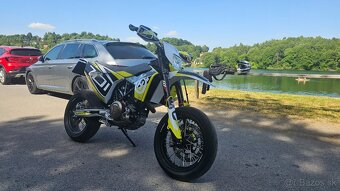 Husqvarna 701 Supermoto r.v.2021 - 6