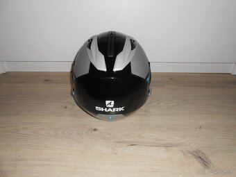 Predam krasnu novu moto prilbu znacky SHARK EVO GT SEAN - 6