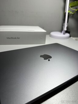 MacBook Air 13” M3 - 6