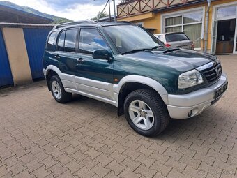 Suzuki Grand Vitara 2.0 TD ABS A/C 4x4 - 6