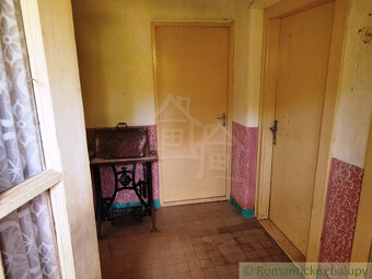 0,5ha usadlosť pod Banskou Štiavnicou, na brehu potôčika - 6