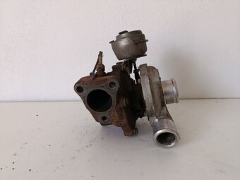 turbo hyundai i30 282012a701 130€ - 6