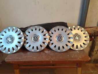 Predám 4 ks puklice VW R16" - 6