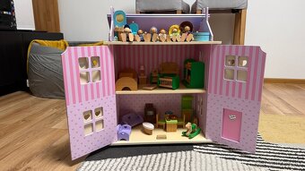 Domcek pre bábiky drevený - 6