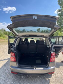 Volkswagen Touran 1.9 TDI 77kW – 2007 – 5 miest - 6