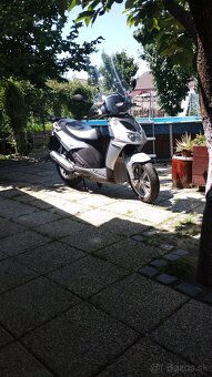 Aprilia sport city 125 - 6