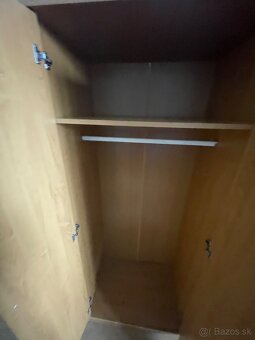 Súprava skríň s deskou - 6