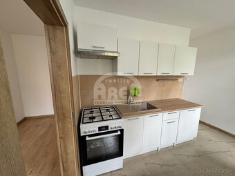 Na prenájom 3,5- izbový byt v širšom centre Michaloviec - 6