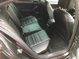 Predám vw Passat Rv 2018 limuzína Dsg R line 88 kW - 6