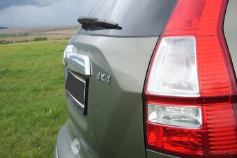 Honda CRV 4x4 Benzin V-tec ročník 2007
- 6