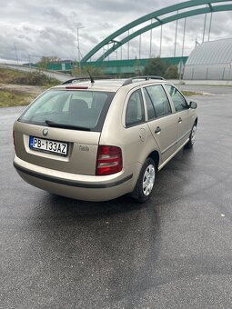 ŠKODA FABIA COMBI 1.2 HTP 2006 - 6