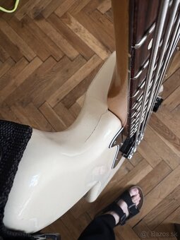 Fender Jazz Bass MIM 2008 - 6