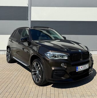 BMW X5 M50D - 6