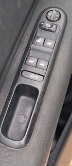 Peugeot 3008 1.6 hdi - 6