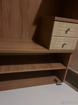 Predám skrinku s vešiakom - 6