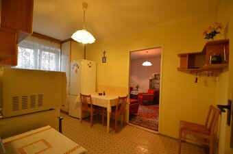 NA PRENÁJOM 3 IZBOVÝ BYT KÚSOK OD NÁMESTIA V ZH - 6