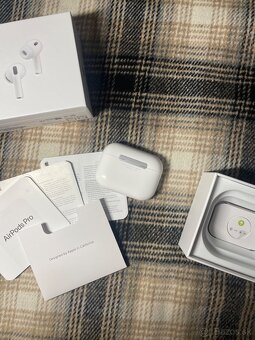 Apple AirPods Pro 3. generácie (2025) - 6