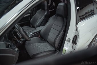 Mercedes C63 amg - 6