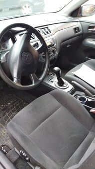 Predám Mitsubishi Lancer2006, 1,6benzin -plyn - 6