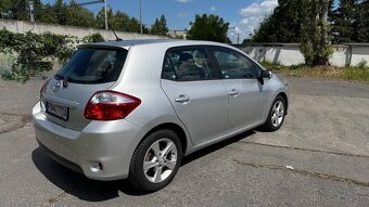 Toyota Auris 1.6 VVT-i 97 kW - 6