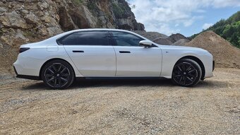 BMW rad 7 740d mHEV xDrive A/T v záruke - 6