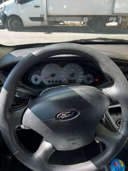 Ford Focus - 6